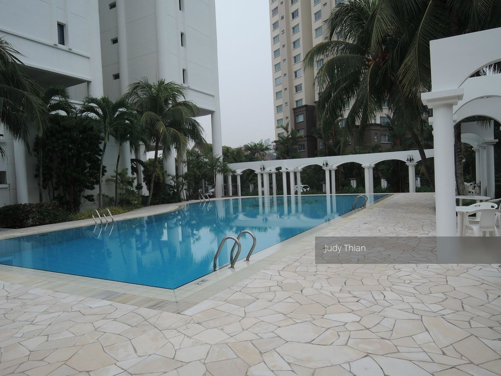 Country Esquire (D20), Condominium #109910952